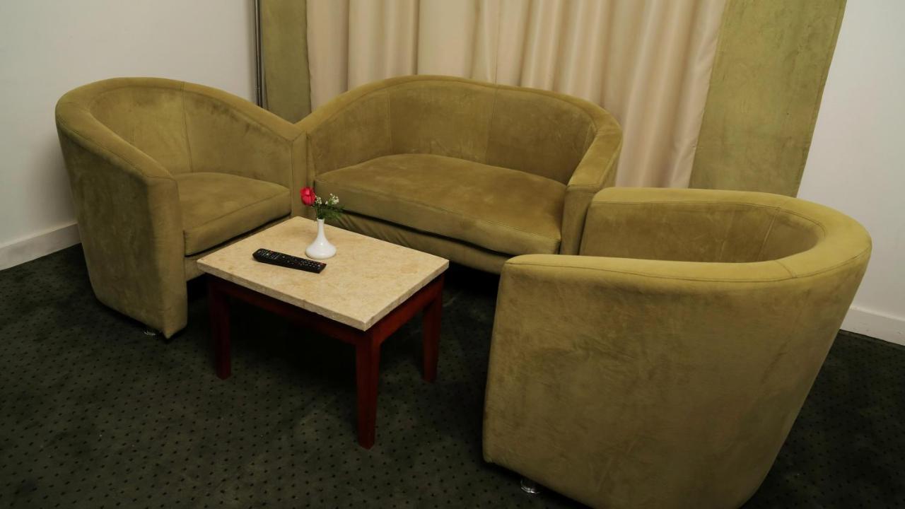 'Ezbet Sharikat Wardan Spectra Inn Hotel מראה חיצוני תמונה